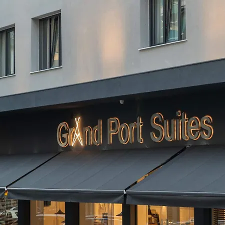 Grand Port 4*