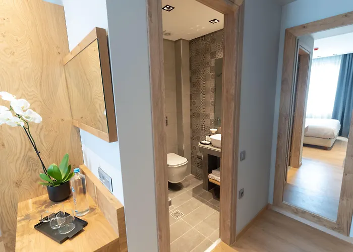 Grand Port 4* Saloniki