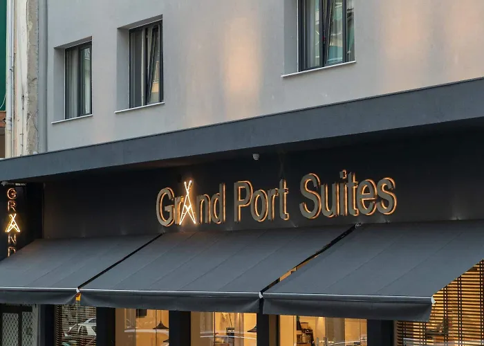 Grand Port 4*
